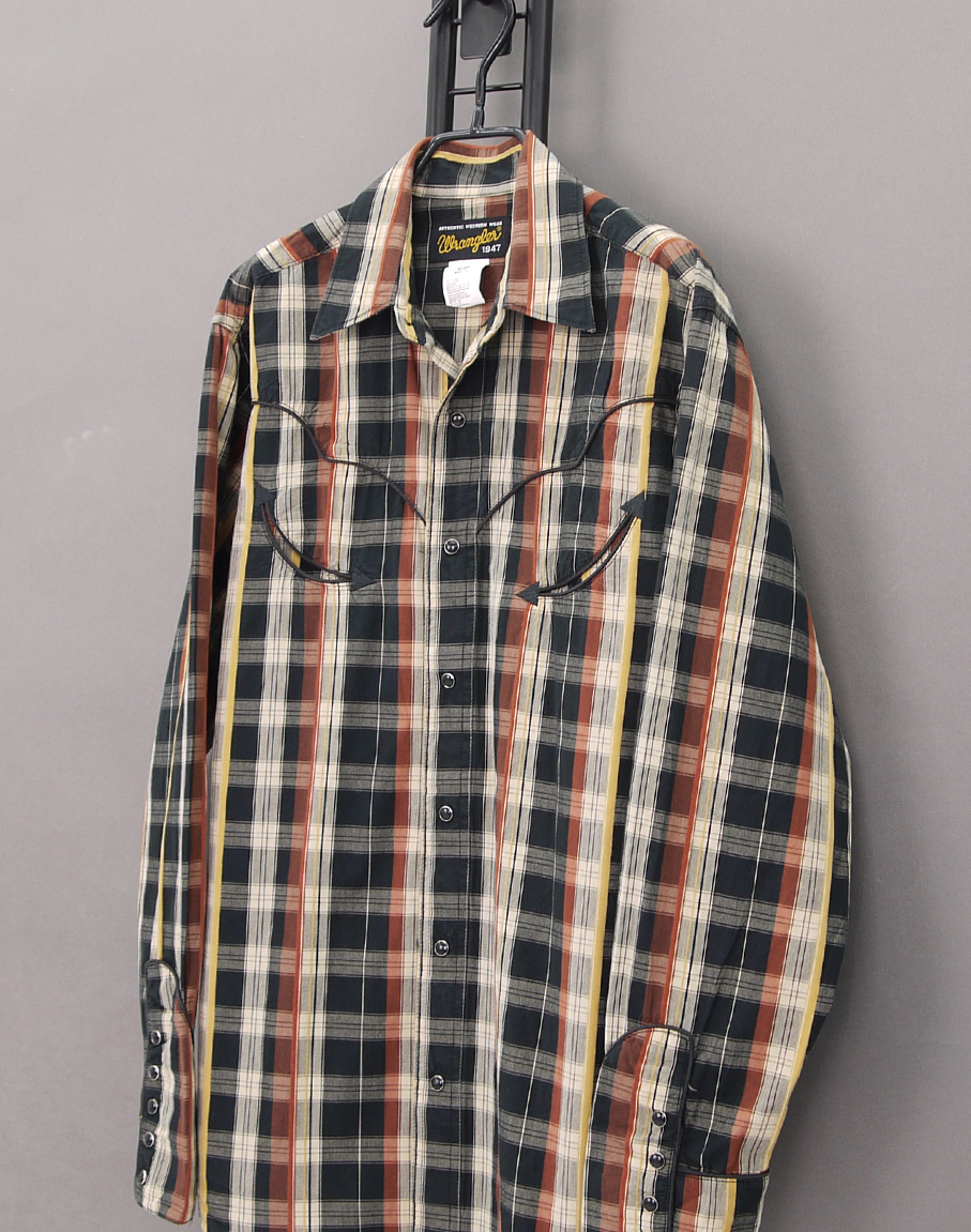 Wrangler 00&#039;s Classic Western Check Shirts