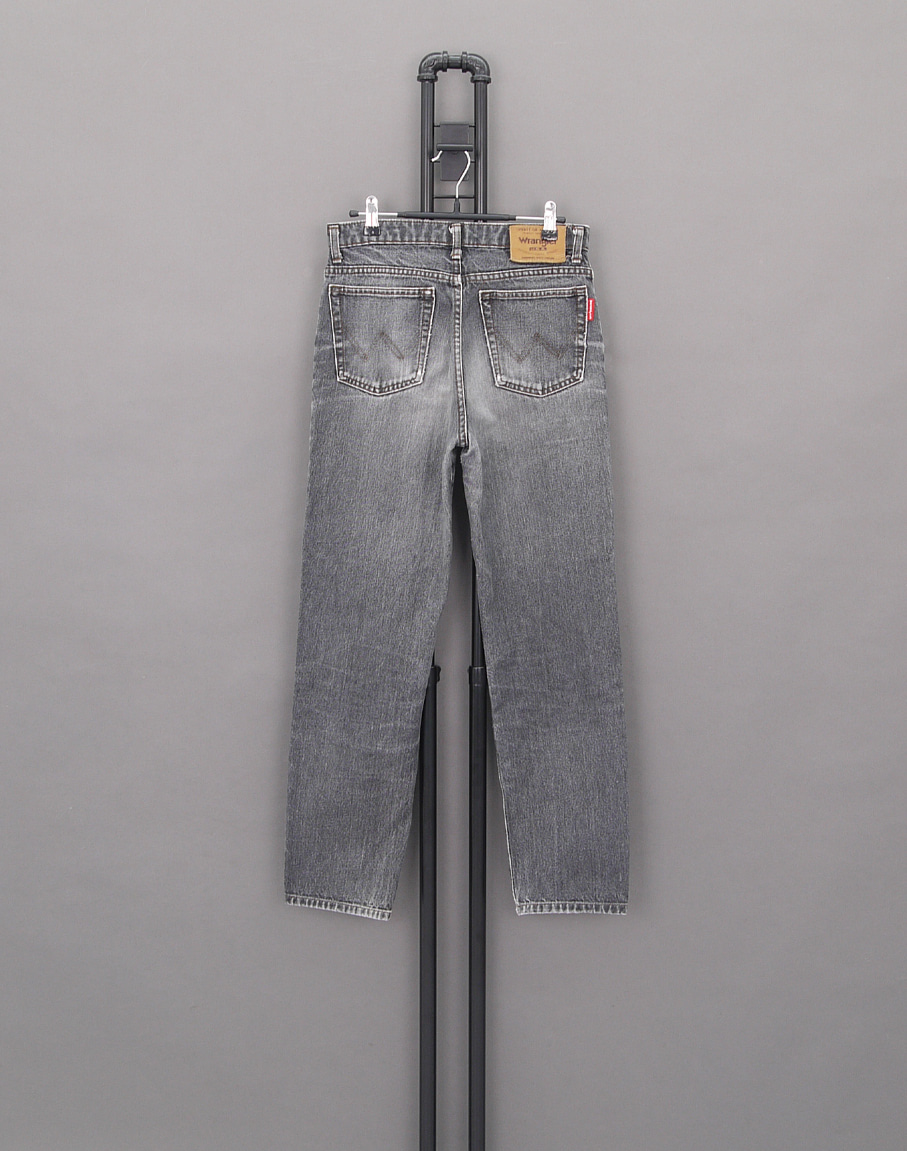 Wrangler 90&#039;s Tapered Fit Black Jeans