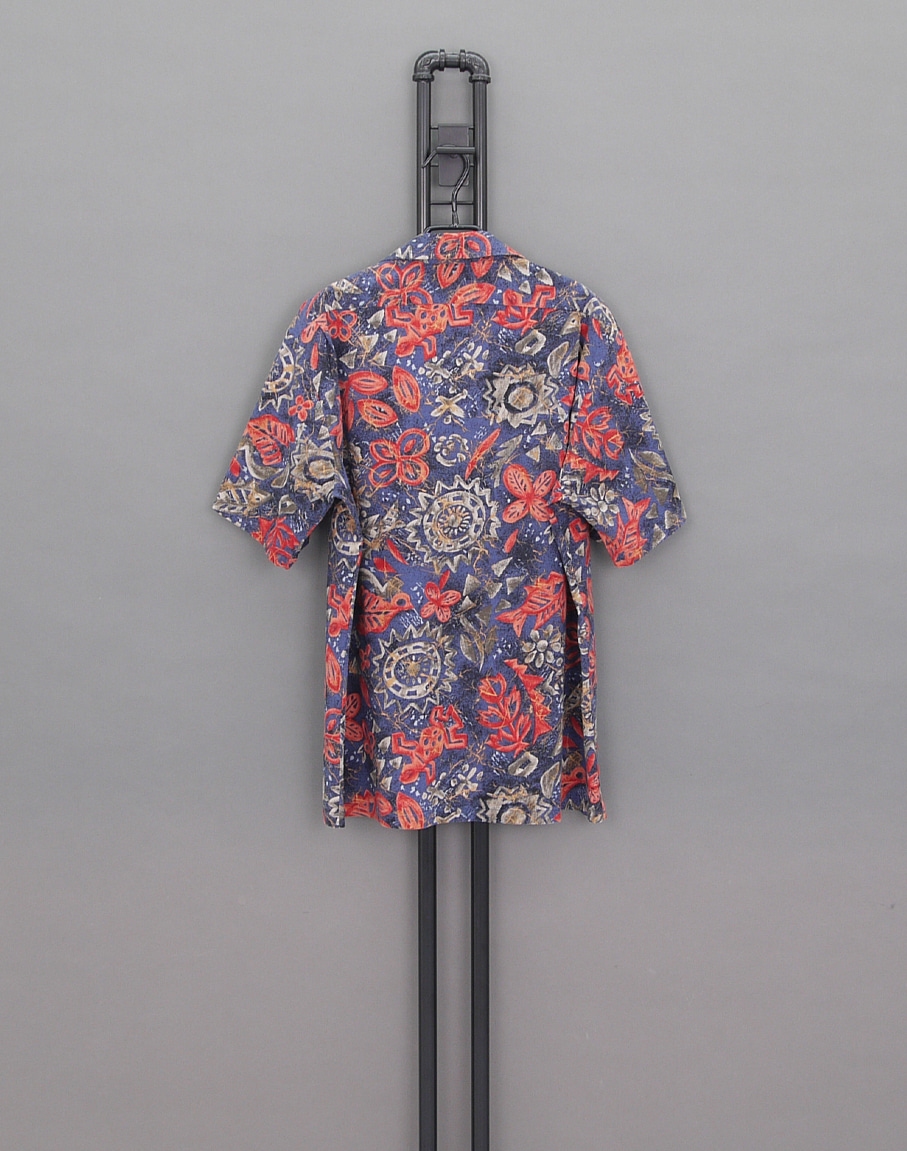 Hilo Hattie 90&#039;s Archive Pattern Aloha Shirts