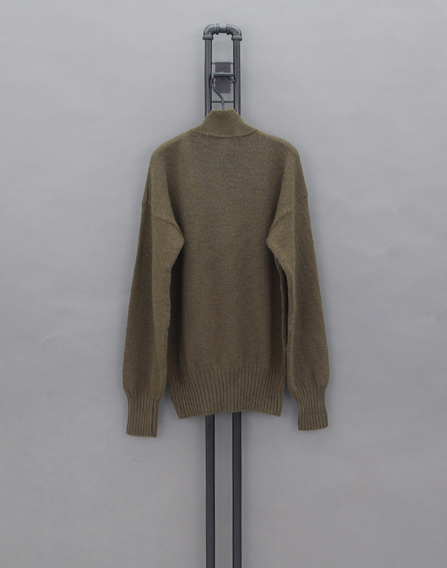 US Army Wool High-Neck 5button Sweater