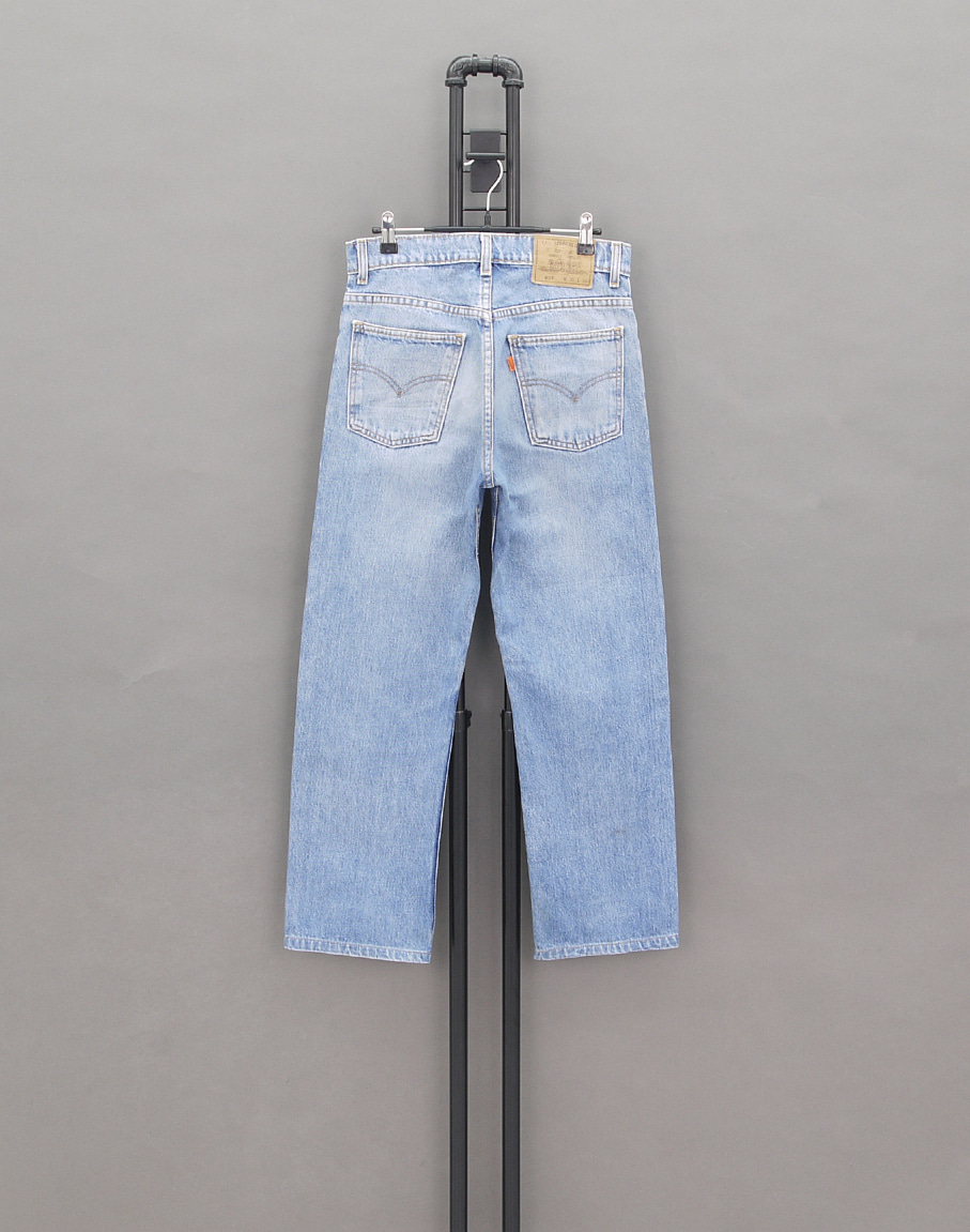Levi&#039;s 90&#039;s 607 Orange Tap Regular Straight Fit Jeans