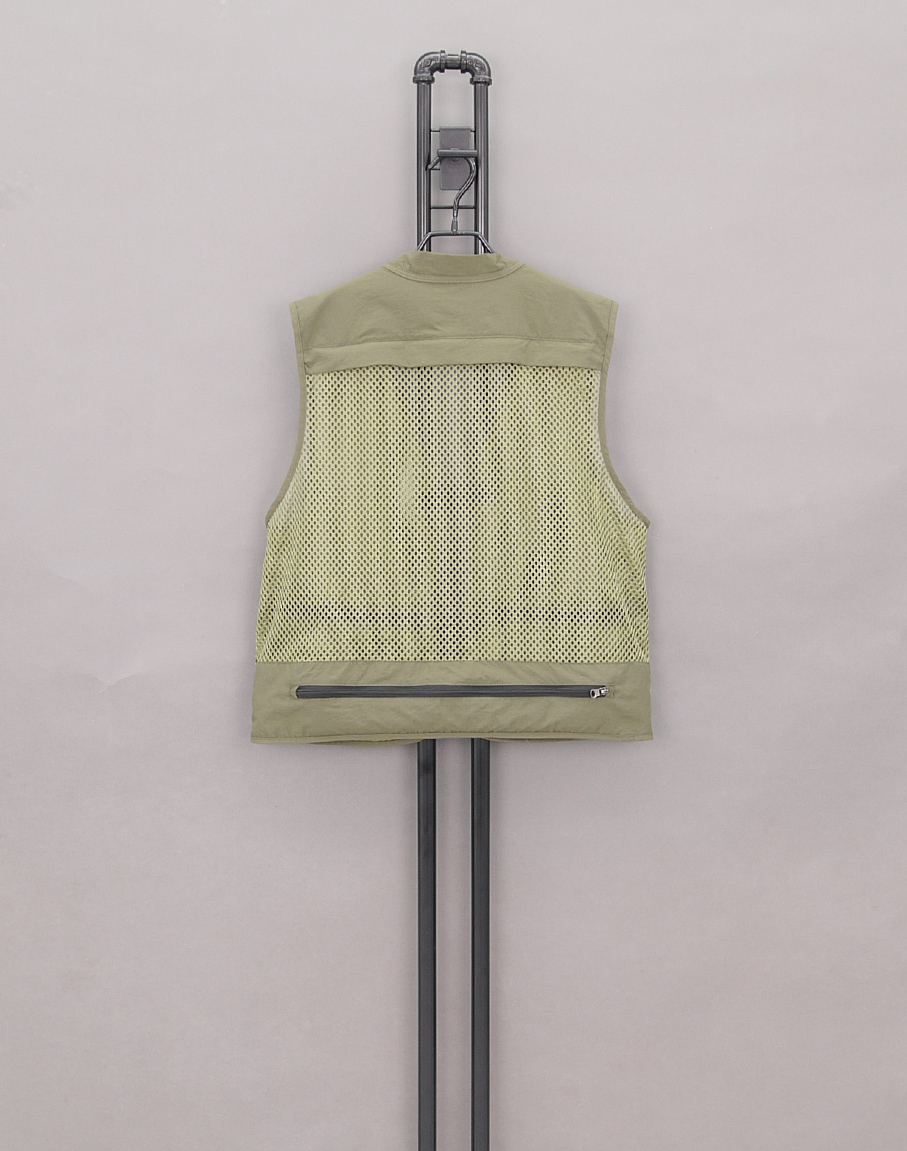 Unknown Mesh/Nylon Utility Sunshade Fishing Vest