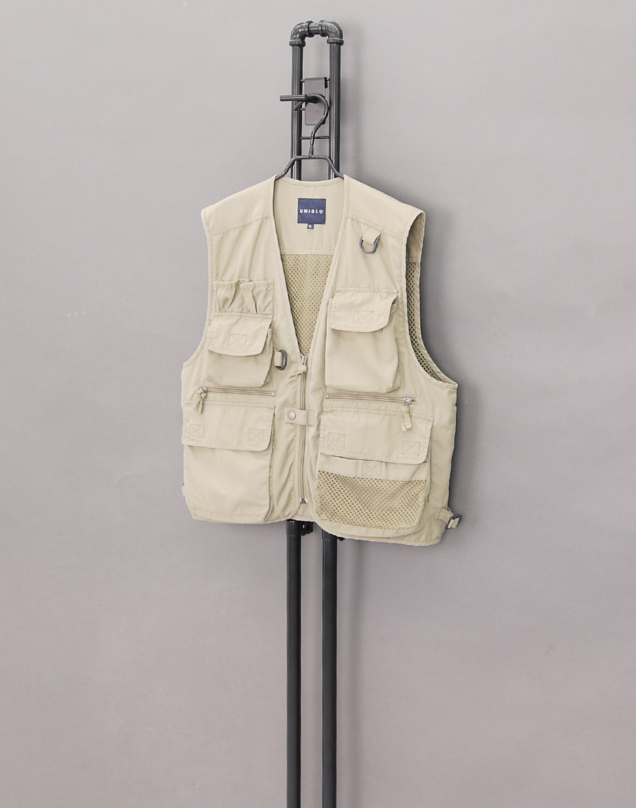 UNIQLO 90&#039;s Utility Fishing Vest